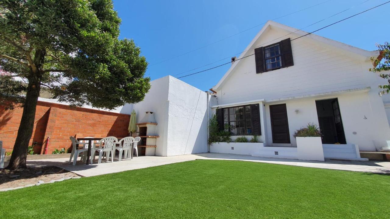 The Beach House Barra 외부 사진