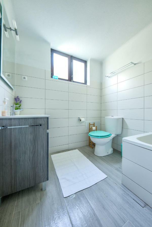 The Beach House Barra 외부 사진